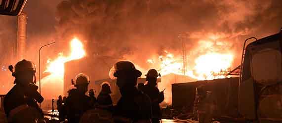 電力電容器出現著火爆炸 電力電容器出現著火爆炸