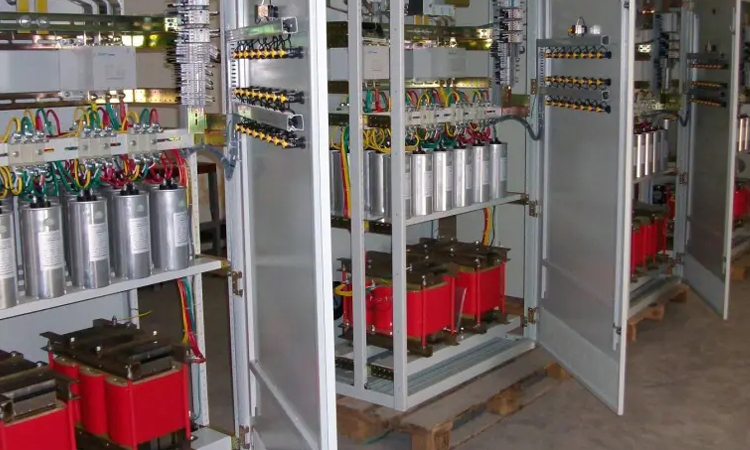 焦化廠采用電力電容器無功補(bǔ)償?shù)膽?yīng)用分析