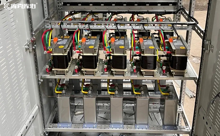 低壓電力電容器