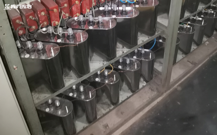 低壓補償電容器