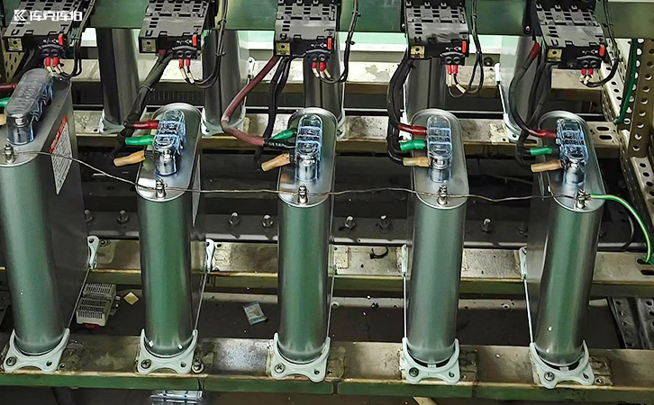 無功補償電容器